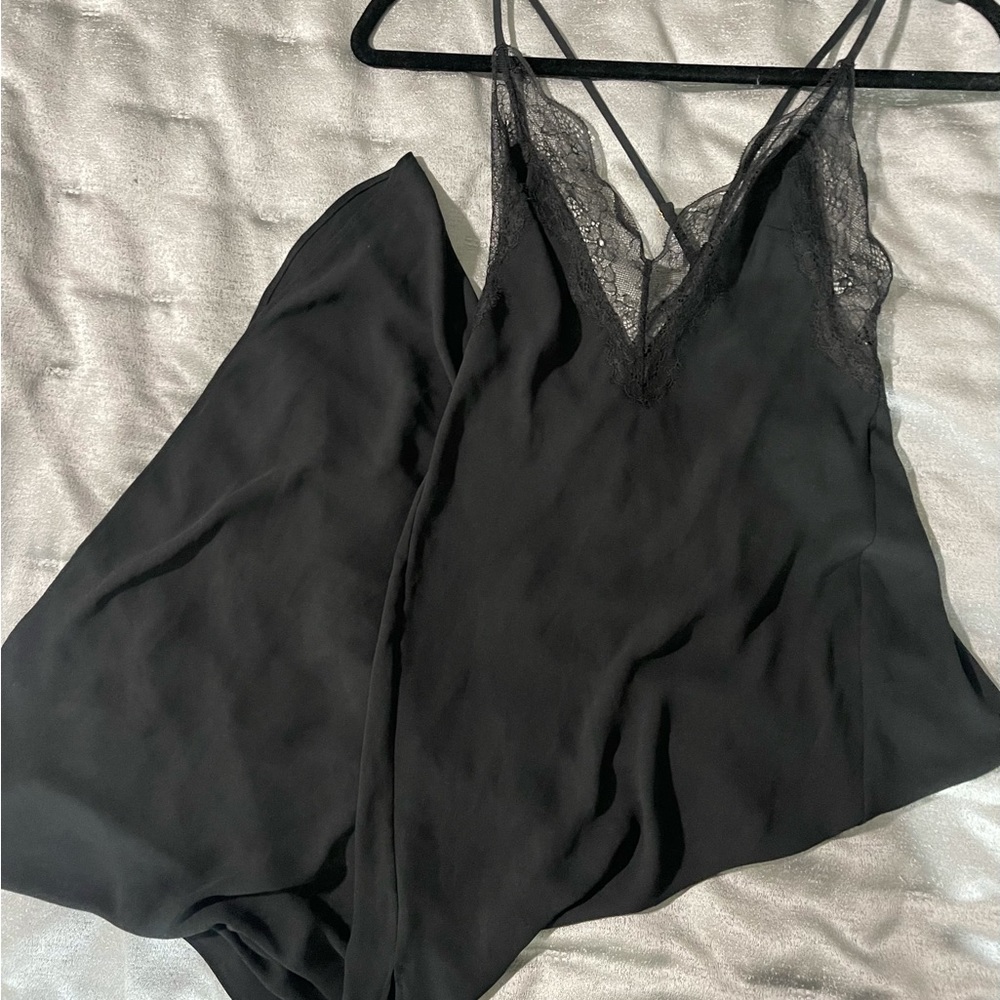 NWT Beautiful nightgown from Victoria’s Secret